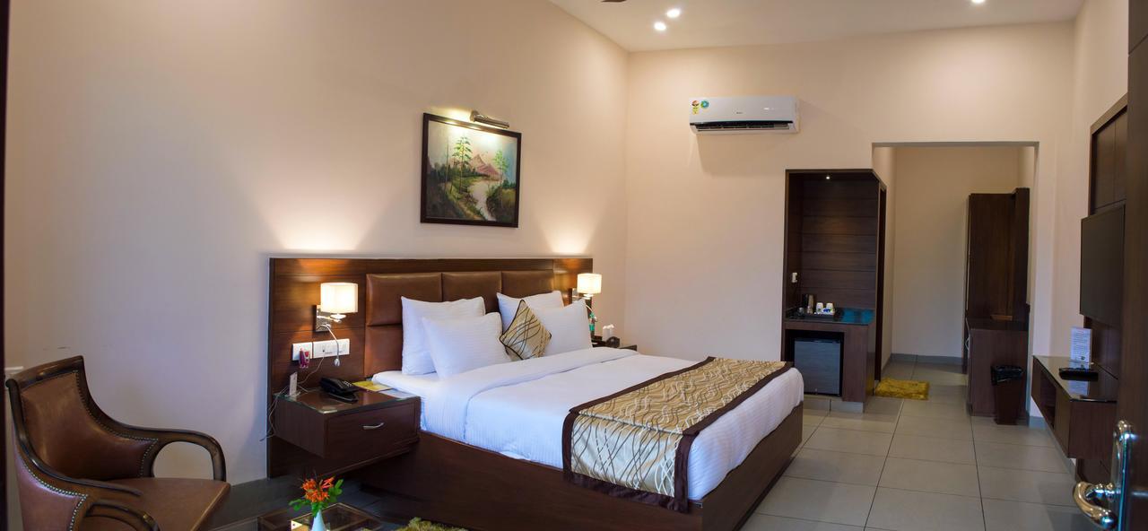 Corbett The Baagh Spa & Resort Ramnagar  Exterior photo